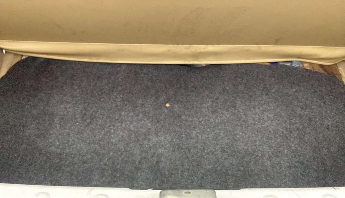 2015 Honda Brio S MT, Petrol, Manual, 43,378 km, Boot Inside