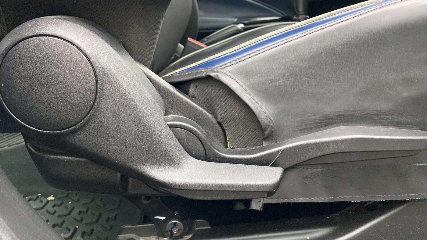 2023 Maruti Baleno ALPHA PETROL 1.2, Petrol, Manual, 8,249 km, Driver Side Door Panels Control