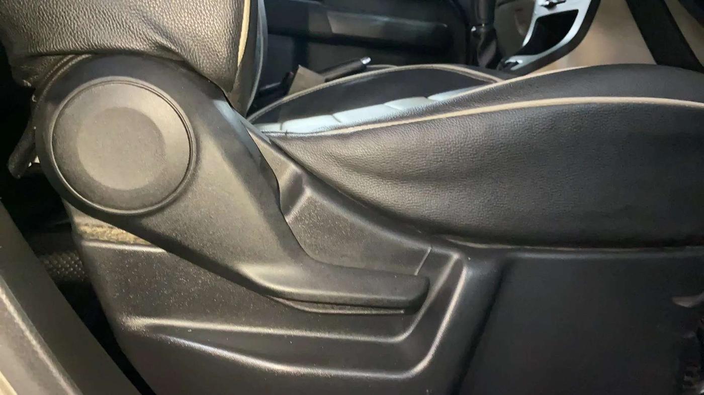 2019 Maruti New Wagon-R VXI 1.2, Petrol, Manual, 42,941 km, Driver Side Adjustment Panel
