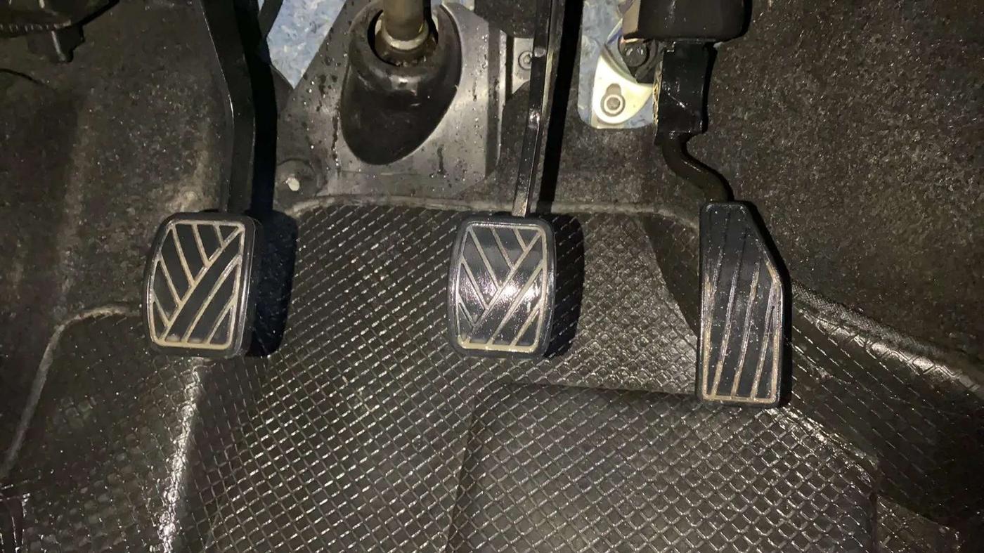 2019 Maruti New Wagon-R VXI 1.2, Petrol, Manual, 42,941 km, Pedals