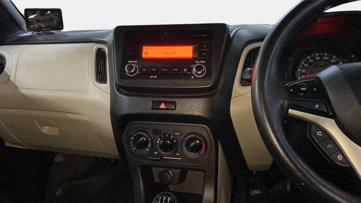 2019 Maruti New Wagon-R VXI 1.2, Petrol, Manual, 42,941 km, Air Conditioner
