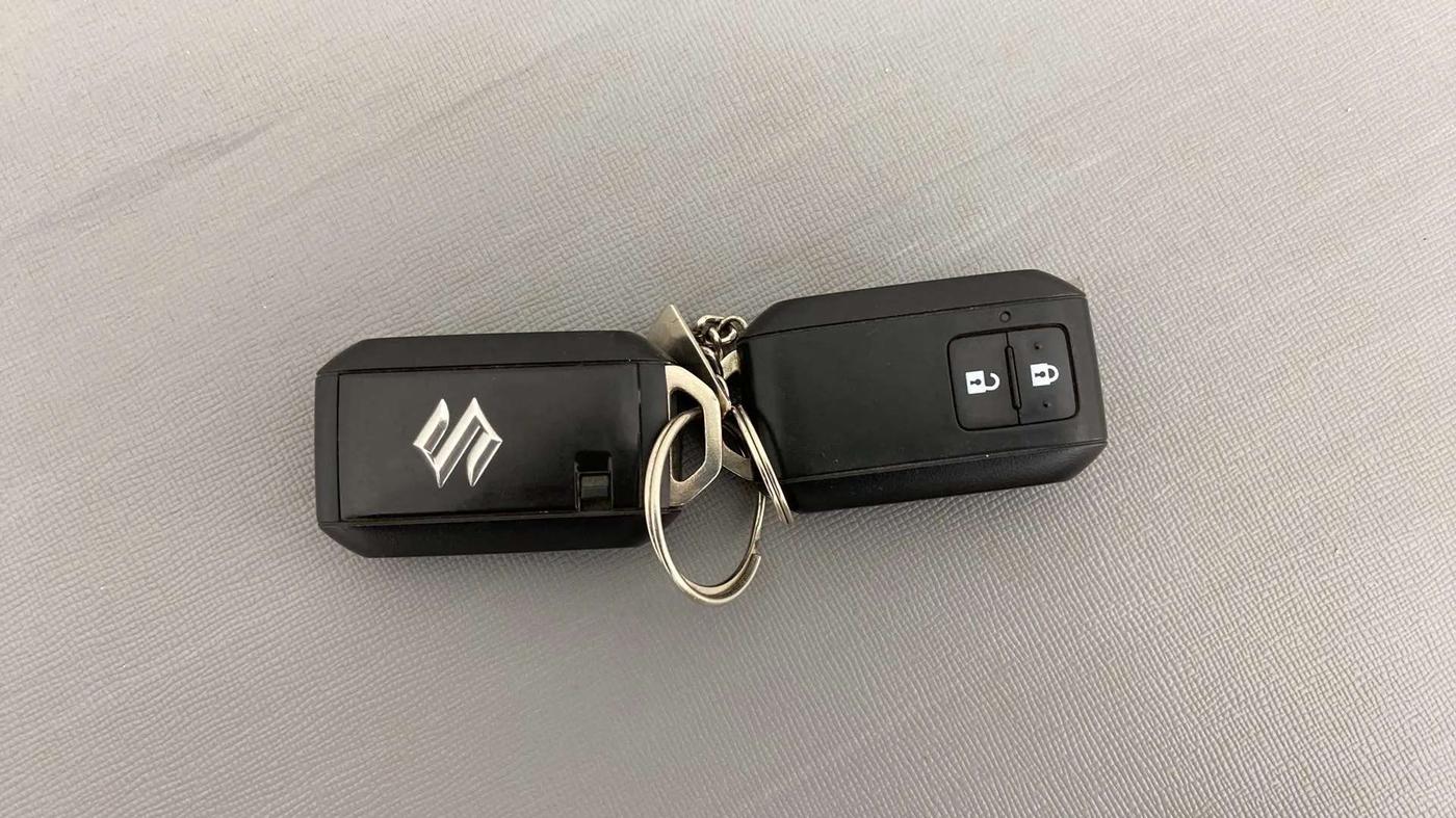 2019 Maruti Baleno ALPHA PETROL 1.2, Petrol, Manual, 28,416 km, Key Close Up