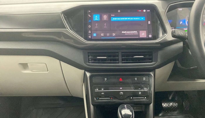 2023 Volkswagen TAIGUN TOPLINE 1.0 TSI AT, Petrol, Automatic, 14,764 km, Air Conditioner