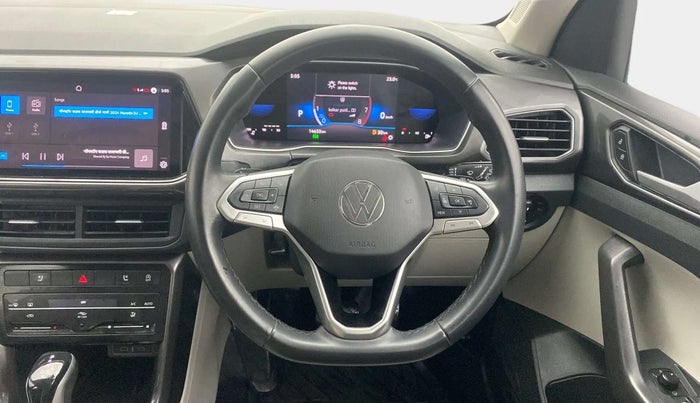 2023 Volkswagen TAIGUN TOPLINE 1.0 TSI AT, Petrol, Automatic, 14,764 km, Steering Wheel Close Up