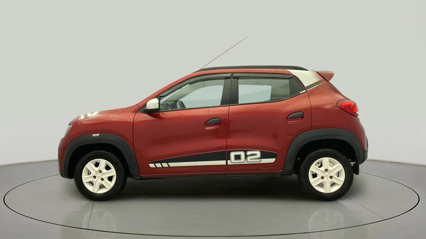 2017 Renault Kwid 1.0 RXT 02 Anniversary Edition, Petrol, Manual, 22,607 km, Left Side