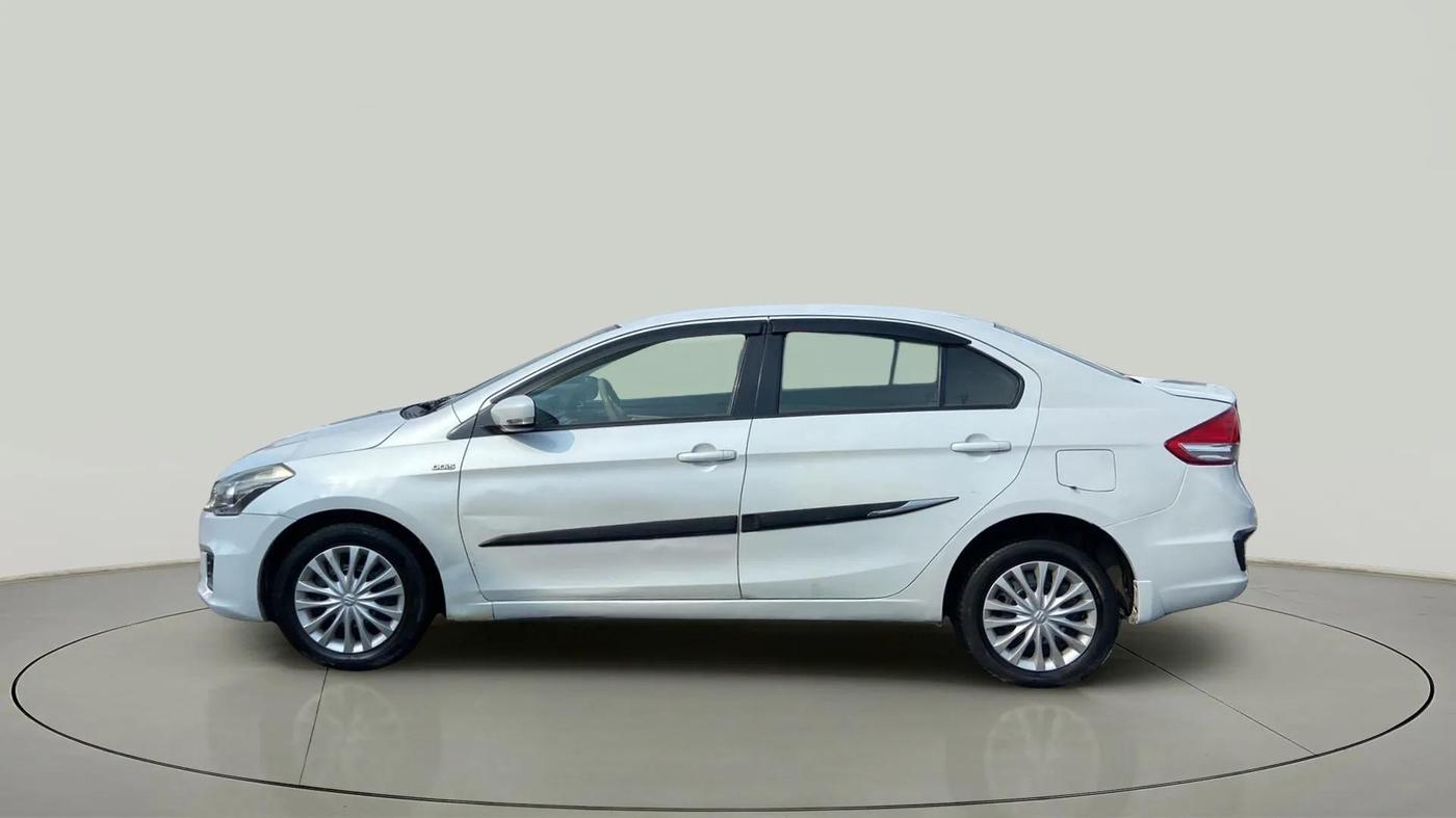 2017 Maruti Ciaz VDI+ SHVS, Diesel, Manual, 69,018 km, Left Side