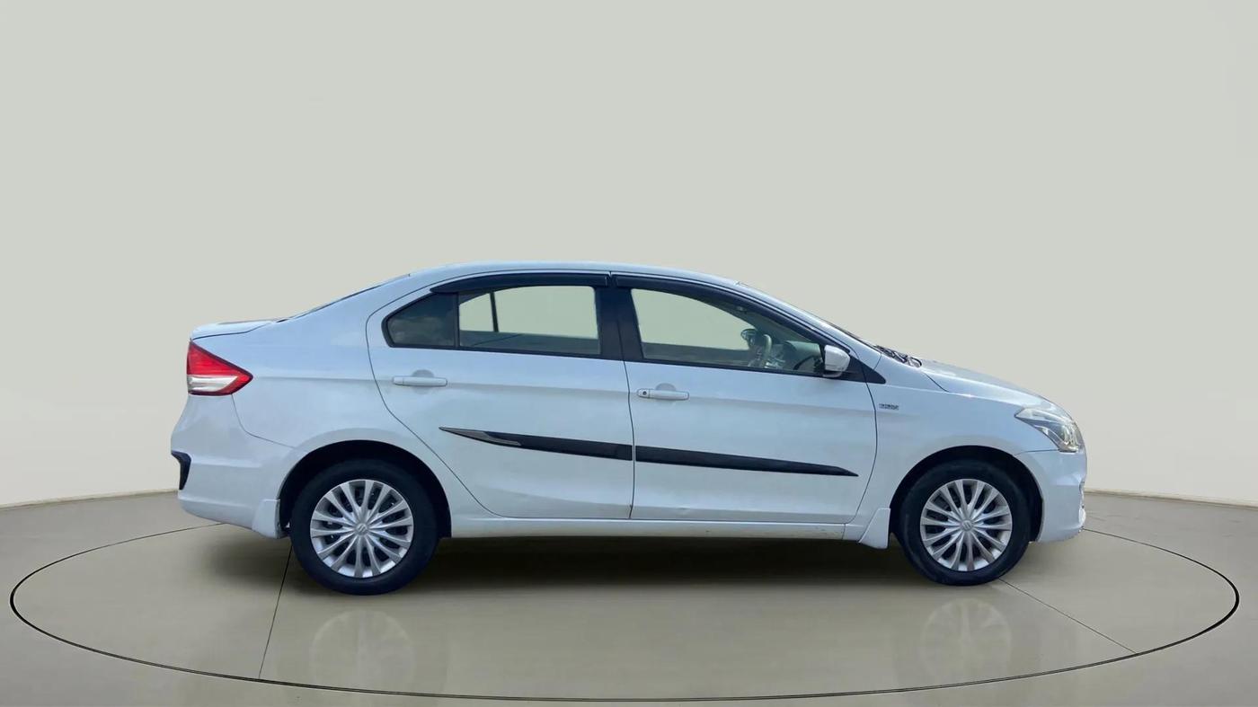 2017 Maruti Ciaz VDI+ SHVS, Diesel, Manual, 69,018 km, Right Side View