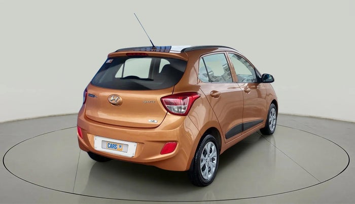 2016 Hyundai Grand i10 SPORTZ 1.2 KAPPA VTVT, Petrol, Manual, 69,764 km, Right Back Diagonal