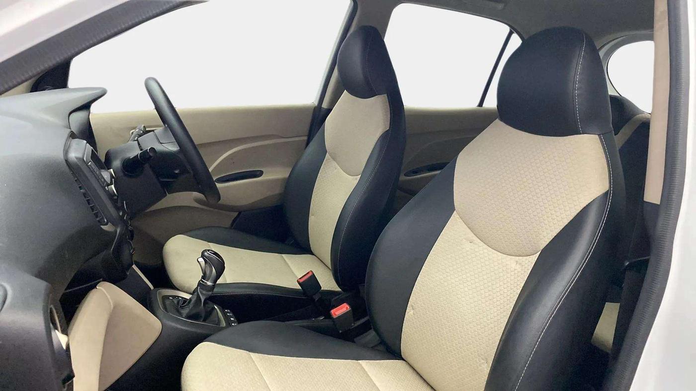 2019 Hyundai NEW SANTRO MAGNA AMT, Petrol, Automatic, 49,864 km, Right Side Front Door Cabin