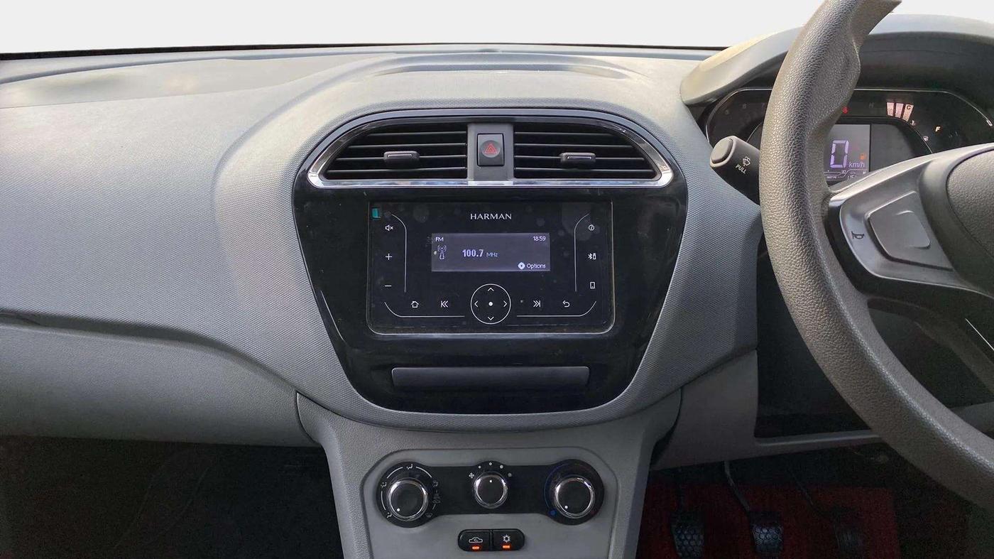 2020 Tata TIGOR XM PETROL, Petrol, Manual, 24,278 km, Air Conditioner