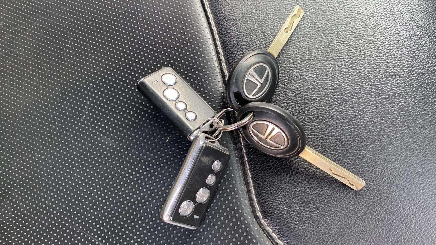 2020 Tata TIGOR XM PETROL, Petrol, Manual, 24,278 km, Key Close Up