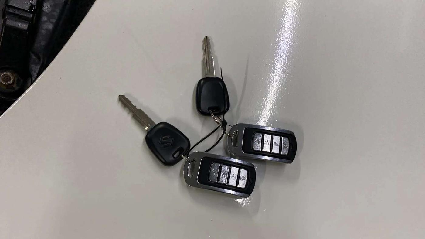2019 Maruti Alto K10 VXI AMT, Petrol, Automatic, 12,435 km, Key Close Up