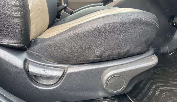 2018 Hyundai Grand i10 ASTA 1.2 KAPPA VTVT, Petrol, Manual, 7,971 km, Driver Side Adjustment Panel