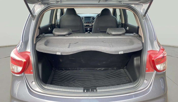 2018 Hyundai Grand i10 ASTA 1.2 KAPPA VTVT, Petrol, Manual, 7,971 km, Boot Inside