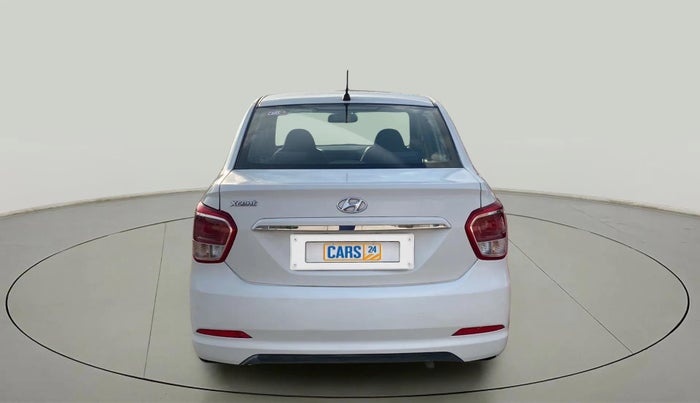2014 Hyundai Xcent S (O) 1.2, Petrol, Manual, 50,185 km, Back/Rear