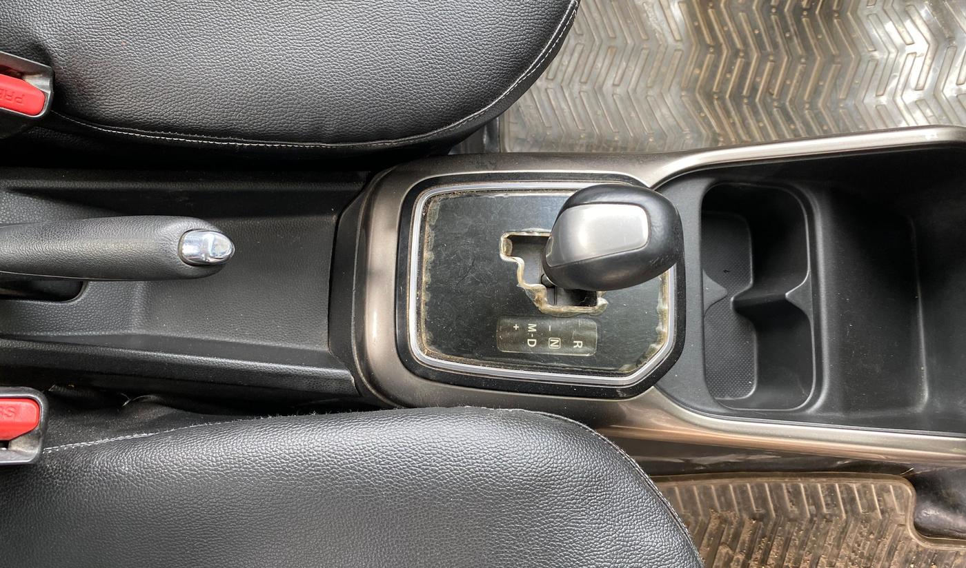 2017 Maruti IGNIS DELTA 1.2 AMT, Petrol, Automatic, 72,452 km, Gear Lever