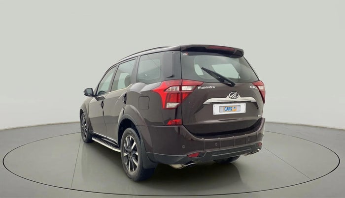 2018 Mahindra XUV500 W11, Diesel, Manual, 60,114 km, Left Back Diagonal