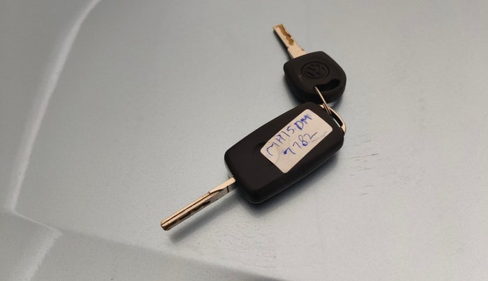 2012 Volkswagen Polo HIGHLINE1.2L, Petrol, Manual, 95,466 km, Key Close Up