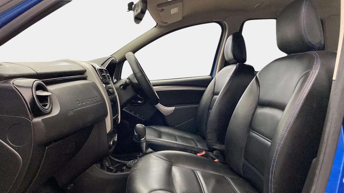 2019 Renault Duster RXS OPT CVT, Petrol, Automatic, 53,290 km, Right Side Front Door Cabin
