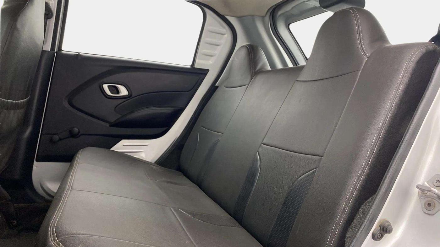 2018 Datsun Redi Go T(O) 1.0 AMT, Petrol, Automatic, 62,284 km, Right Side Rear Door Cabin