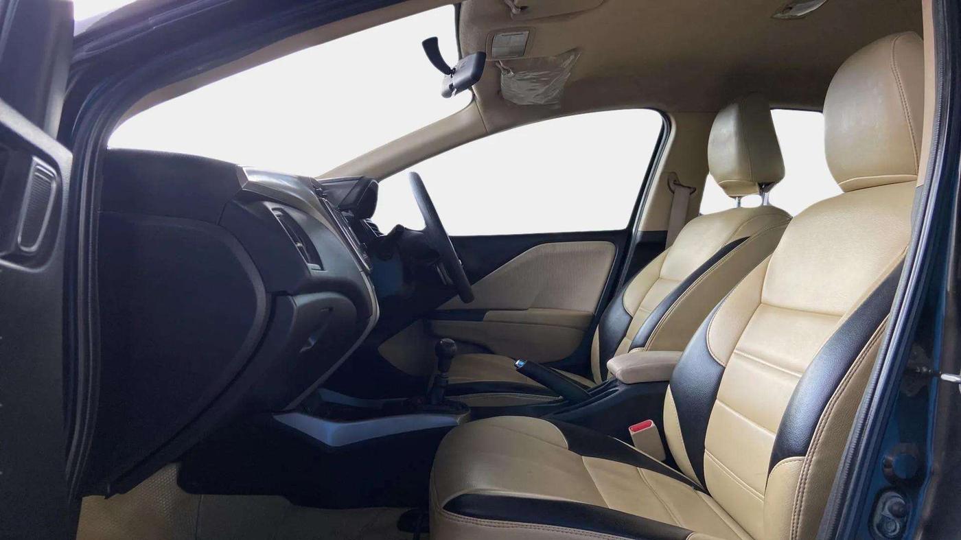 2017 Honda City 1.5L I-VTEC V MT, Petrol, Manual, 81,411 km, Right Side Front Door Cabin