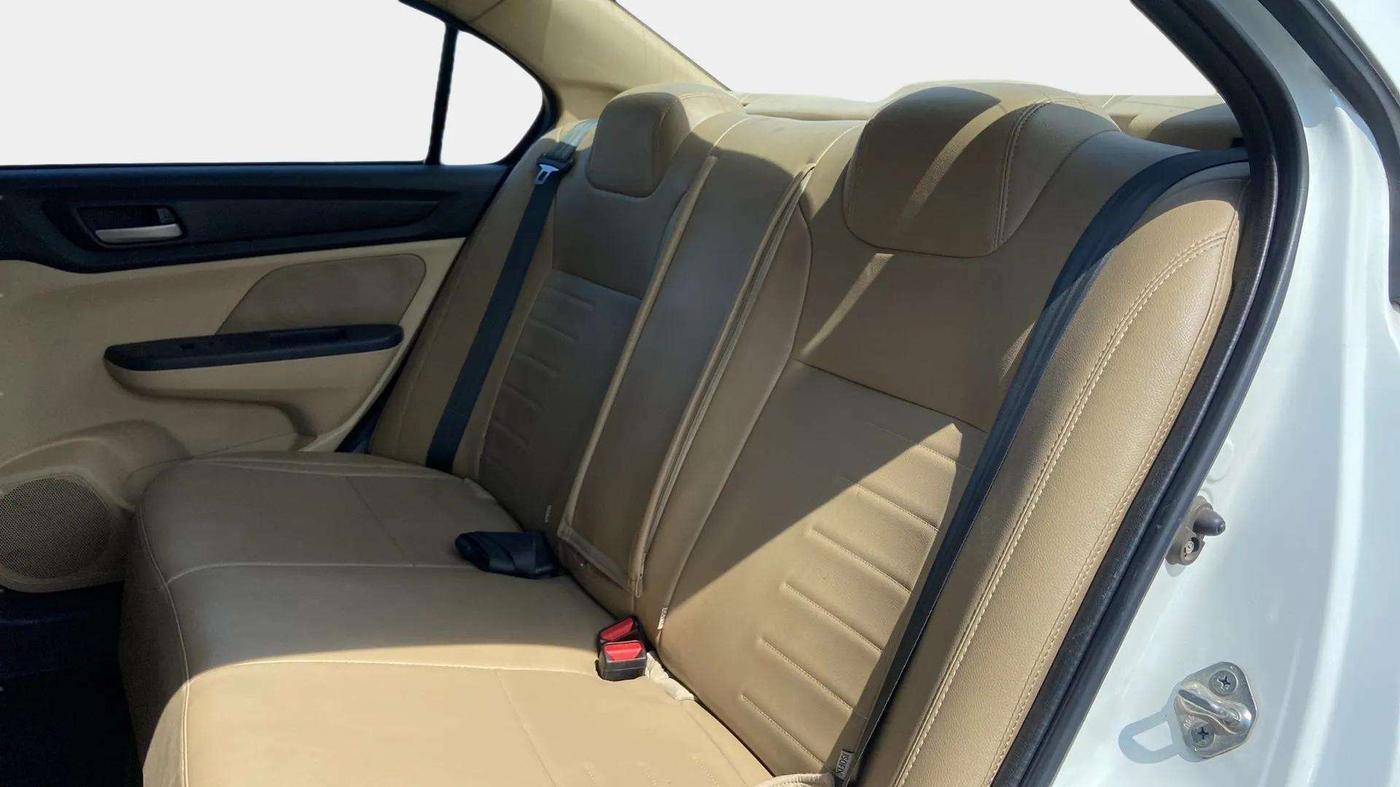 2019 Honda Amaze 1.2L I-VTEC V, Petrol, Manual, 36,225 km, Right Side Rear Door Cabin