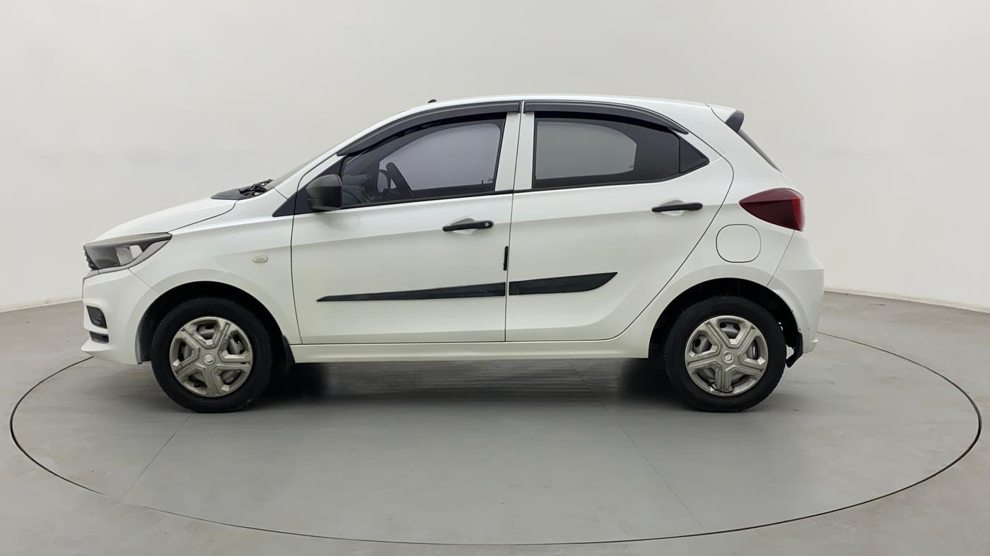 2020 Tata Tiago XE PETROL, Petrol, Manual, 21,271 km, Left Side