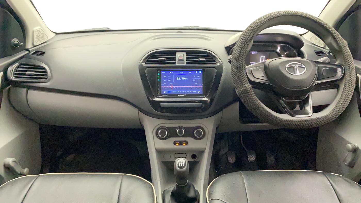 2020 Tata Tiago XE PETROL, Petrol, Manual, 21,271 km, Dashboard