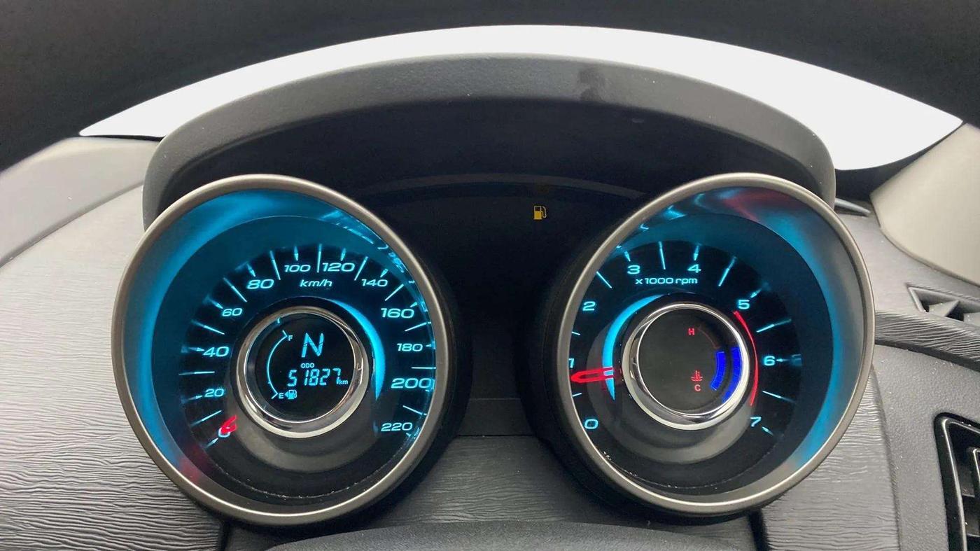 2020 Mahindra XUV500 W7, Diesel, Manual, 51,804 km, Odometer Image