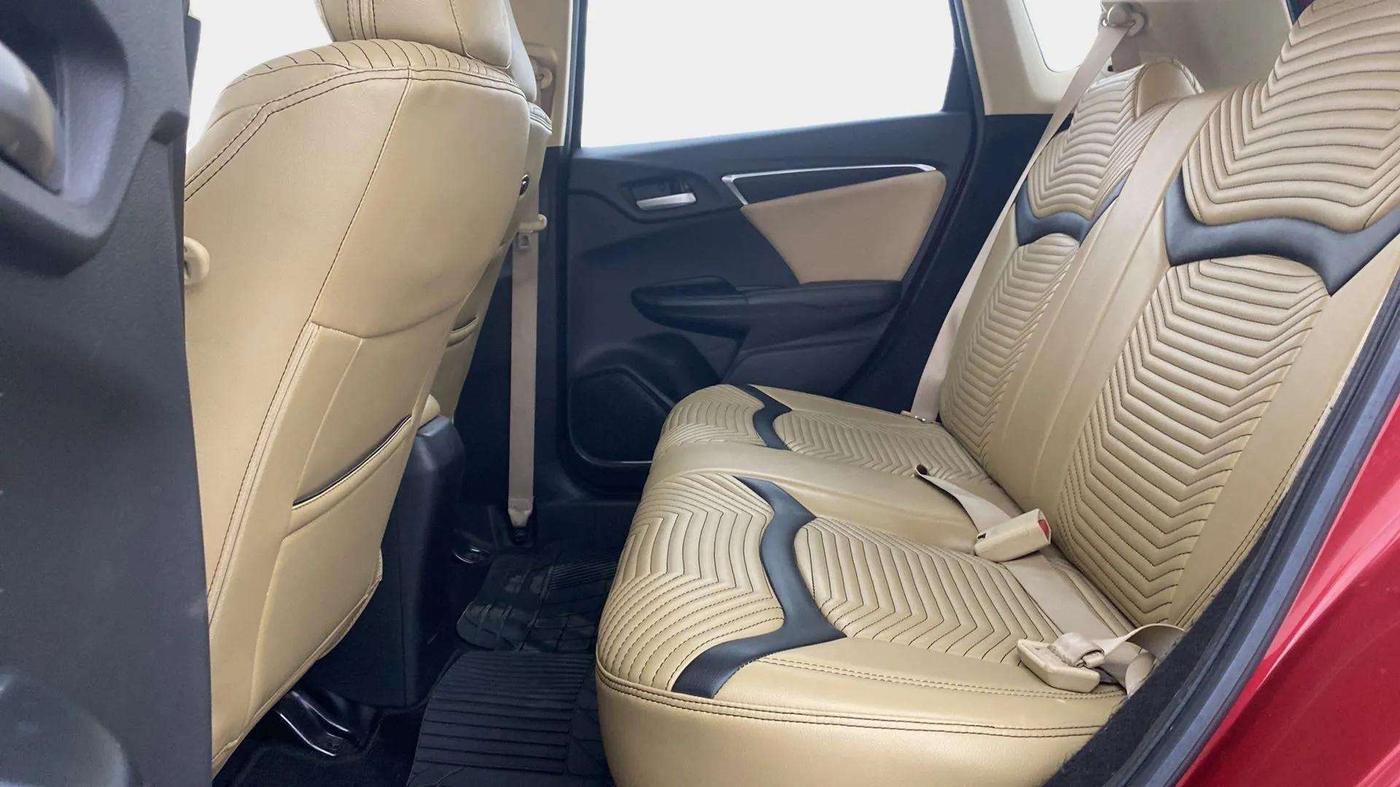 2019 Honda Jazz 1.2L I-VTEC VX CVT, Petrol, Automatic, 28,412 km, Right Side Rear Door Cabin