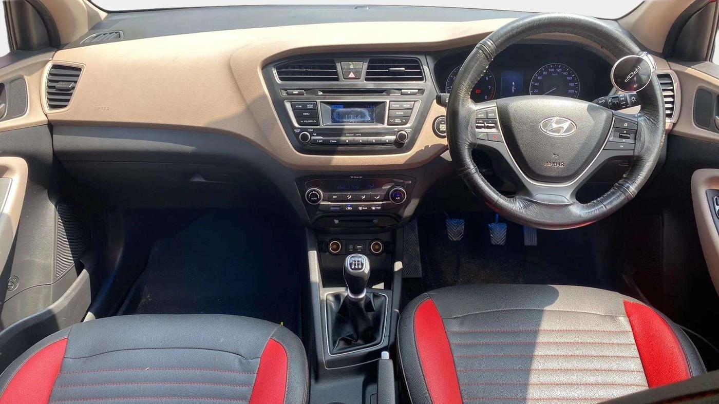 2015 Hyundai Elite i20 ASTA 1.2, Petrol, Manual, 37,990 km, Dashboard