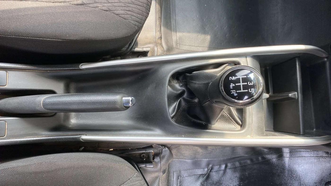 2017 Maruti Baleno DELTA PETROL 1.2, Petrol, Manual, 34,681 km, Gear Lever