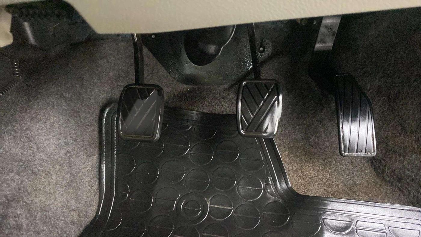 2017 Maruti Celerio VXI CNG, CNG, Manual, 1,11,029 km, Pedals