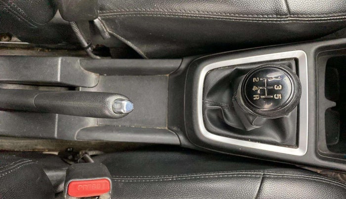 2020 Maruti Swift VXI, Petrol, Manual, 76,004 km, Gear Lever