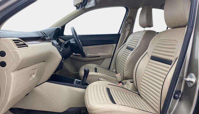 2018 Maruti Dzire ZXI, Petrol, Manual, 45,714 km, Right Side Front Door Cabin