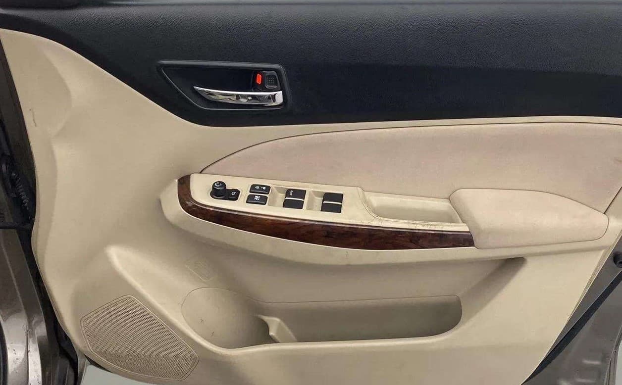 2018 Maruti Dzire ZXI, Petrol, Manual, 45,714 km, Driver Side Door Panels Control