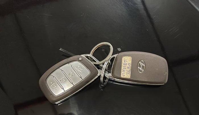 2021 Hyundai Creta SX IVT 1.5 PETROL, Petrol, Automatic, 31,799 km, Key Close Up