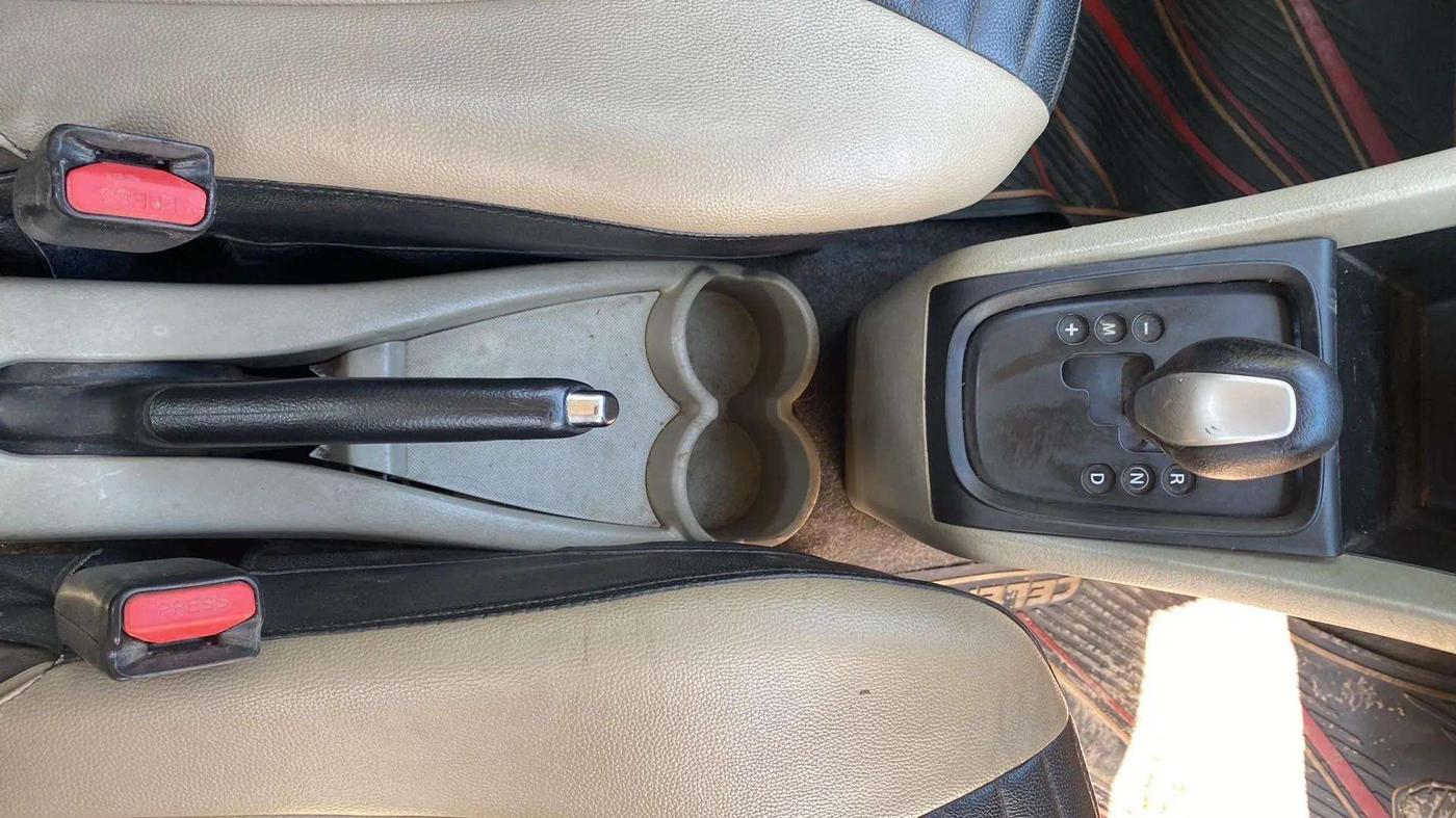 2014 Maruti Celerio VXI AMT, Petrol, Automatic, 67,538 km, Gear Lever