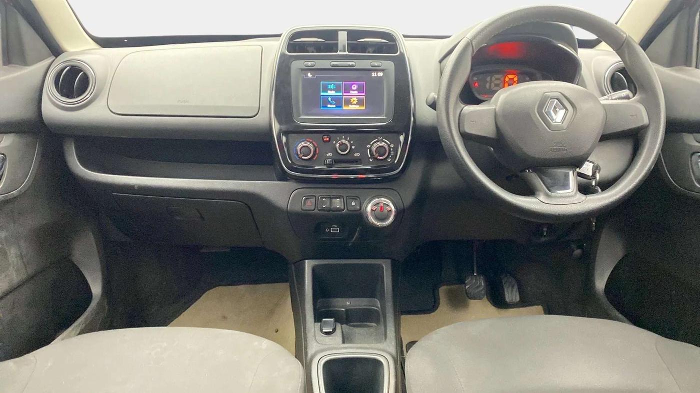 2019 Renault Kwid RXT 1.0 AMT (O), Petrol, Automatic, 17,670 km, Dashboard