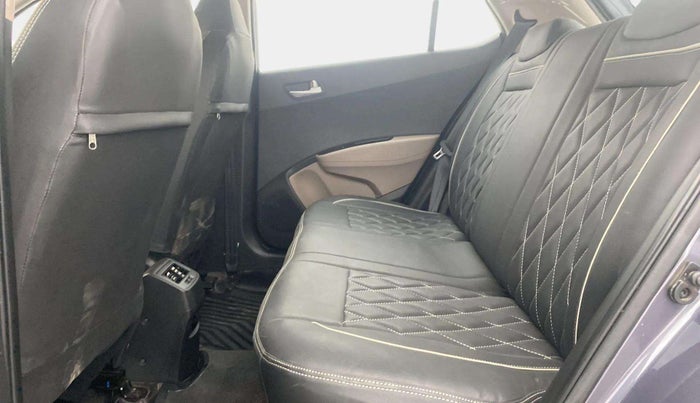 2019 Hyundai Grand i10 SPORTZ AT 1.2 KAPPA VTVT, Petrol, Automatic, 10,663 km, Right Side Rear Door Cabin