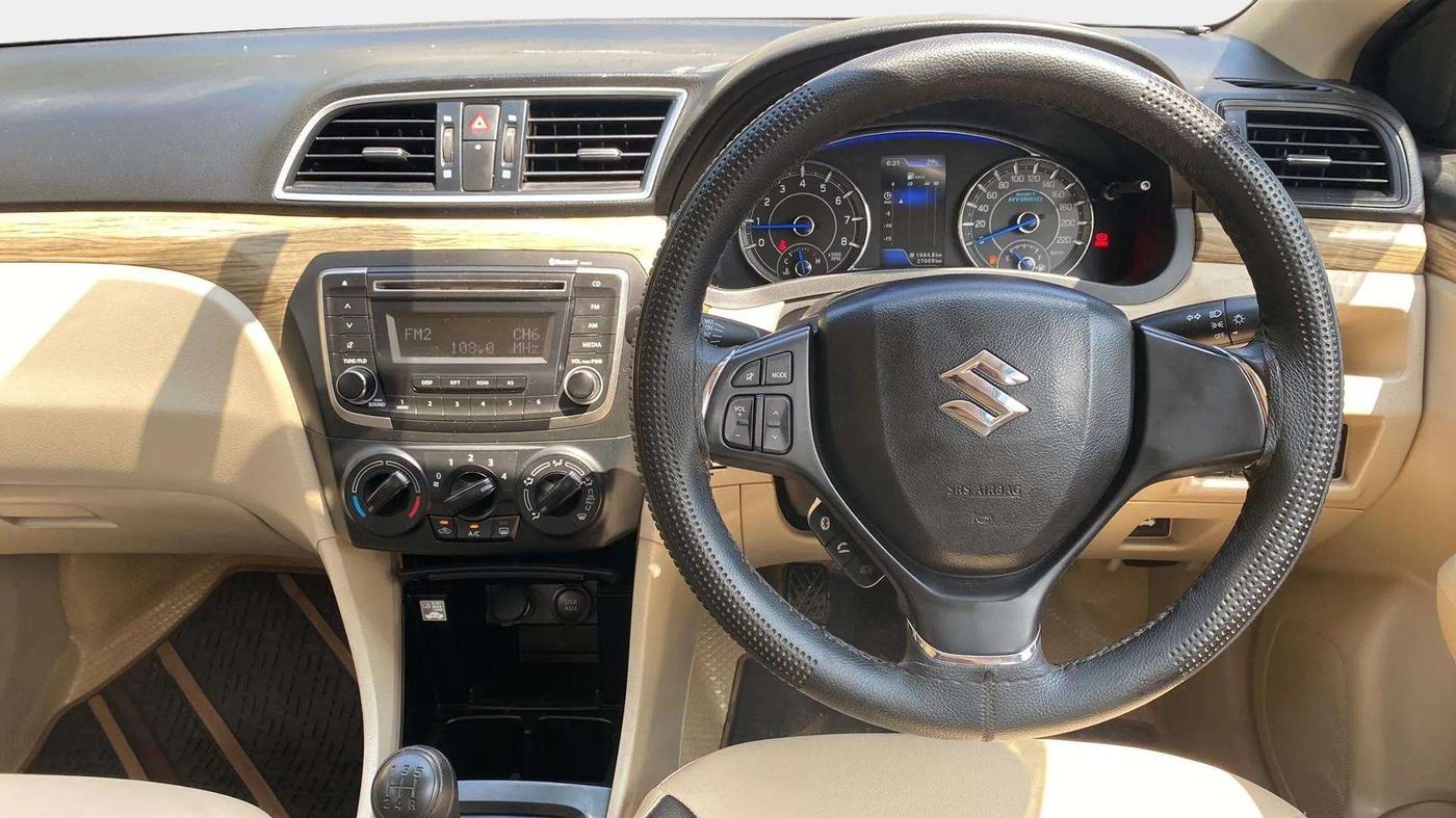 2021 Maruti Ciaz SIGMA 1.5 SHVS MT  PETROL, CNG, Manual, 27,104 km, Steering Wheel Close Up