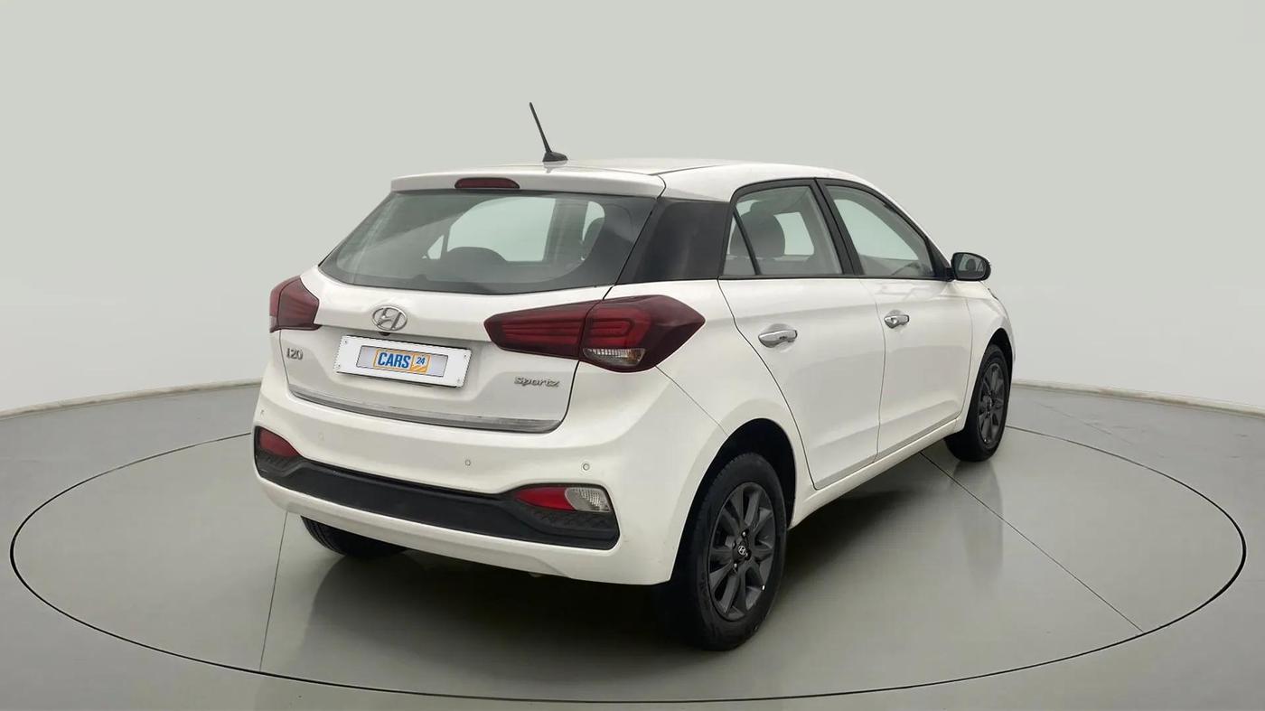 2020 Hyundai Elite i20 SPORTZ PLUS 1.2, Petrol, Manual, 48,816 km, Right Back Diagonal