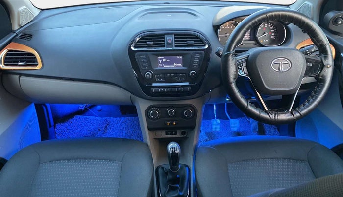 2018 Tata Tiago XZ PETROL, Petrol, Manual, 45,284 km, Dashboard