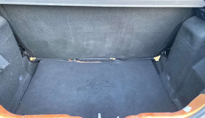 2018 Tata Tiago XZ PETROL, Petrol, Manual, 45,284 km, Boot Inside