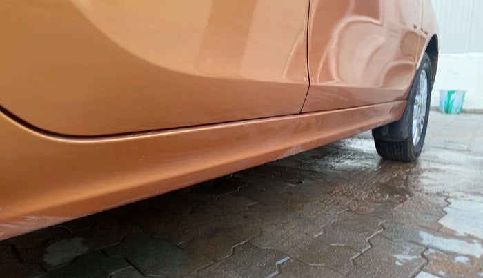 2018 Tata Tiago XZ PETROL, Petrol, Manual, 45,284 km, Right running board - Slightly dented