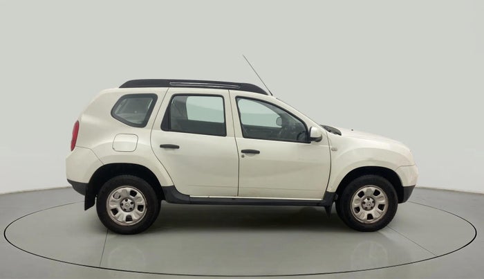 2015 Renault Duster 85 PS RXL DIESEL, Diesel, Manual, 34,432 km, Right Side