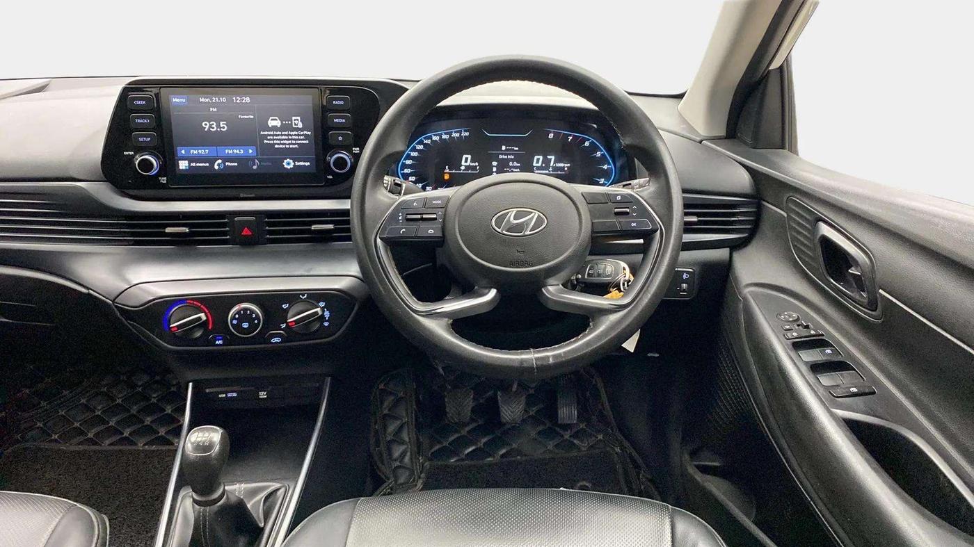 2020 Hyundai NEW I20 SPORTZ 1.2 MT, Petrol, Manual, 47,357 km, Steering Wheel Close Up