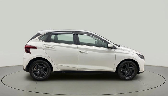 2020 Hyundai NEW I20 SPORTZ 1.2 MT, Petrol, Manual, 47,357 km, Right Side View