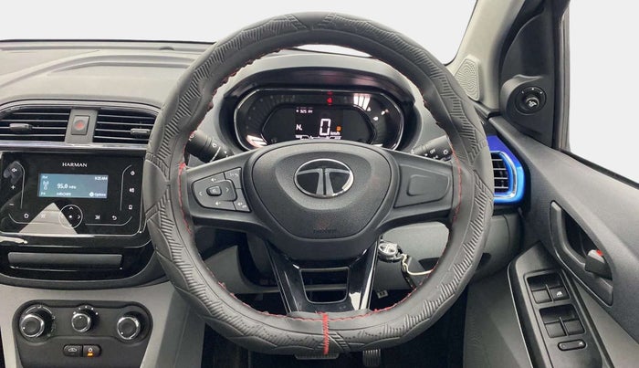 2024 Tata Tiago XTA PETROL, Petrol, Automatic, 252 km, Steering Wheel Close Up