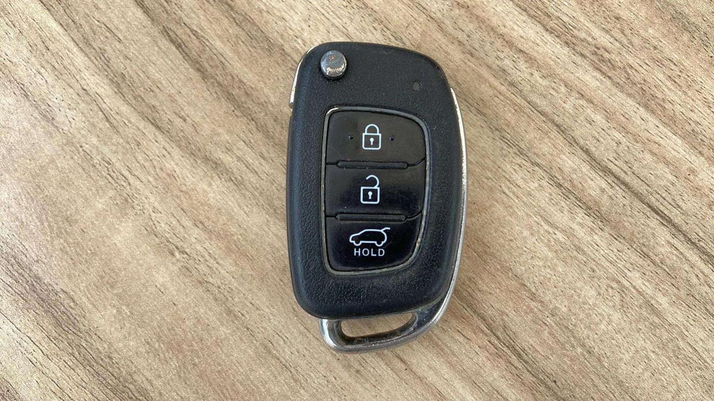 2017 Hyundai Elite i20 SPORTZ 1.2, Petrol, Manual, 87,718 km, Key Close Up